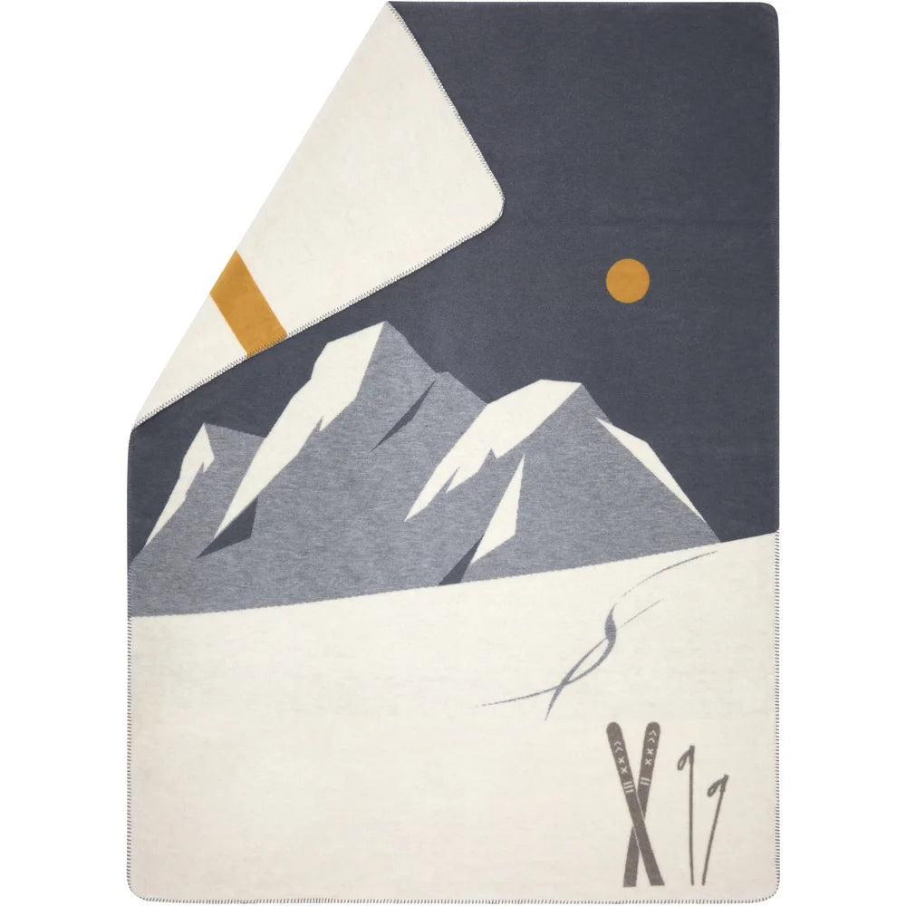 Skis and Tracks Throw by David Fussenegger