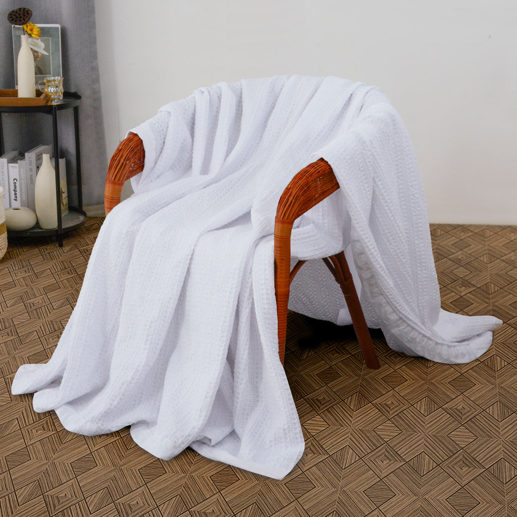 White Eros Cotton Blanket