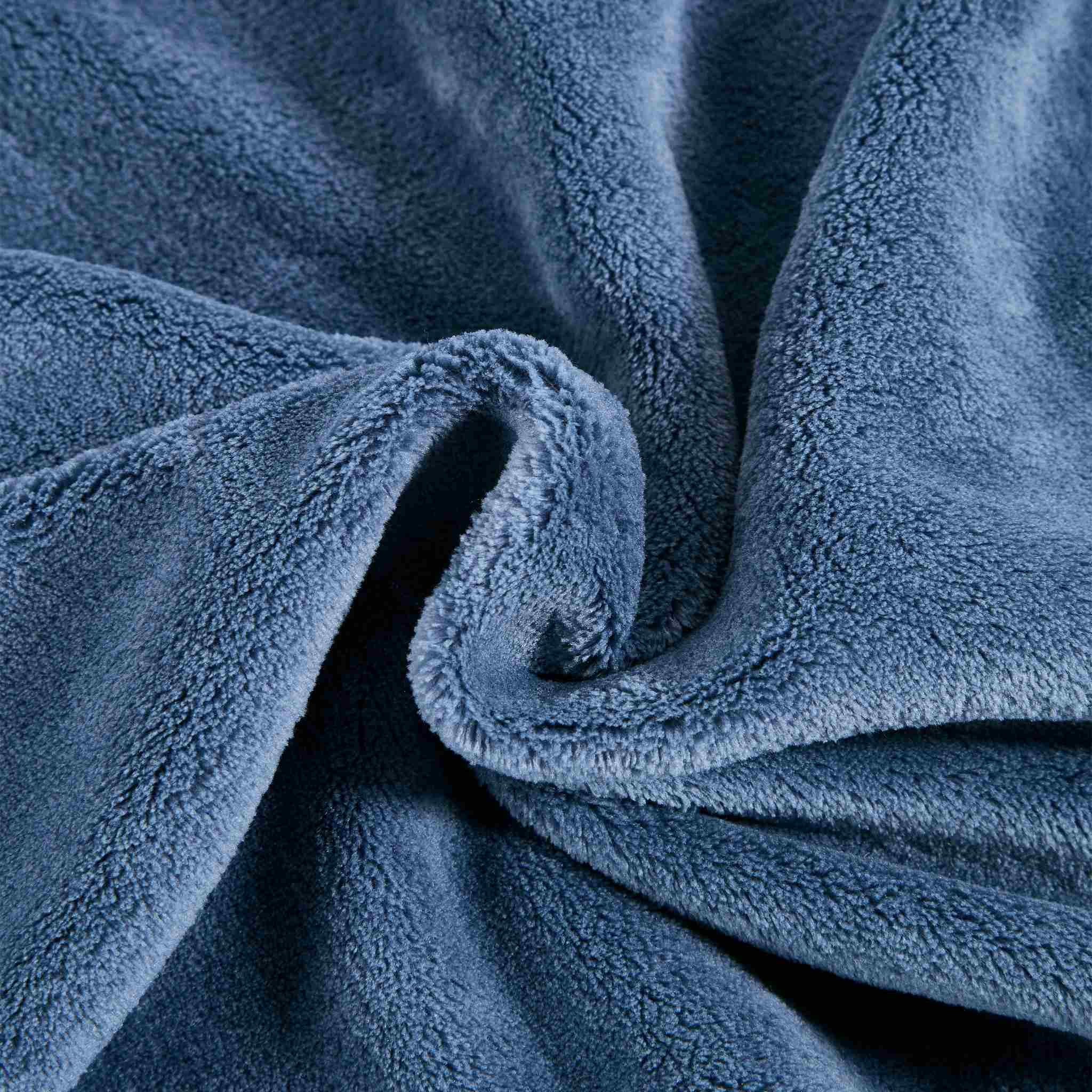 Coast Blue Cozy Robe