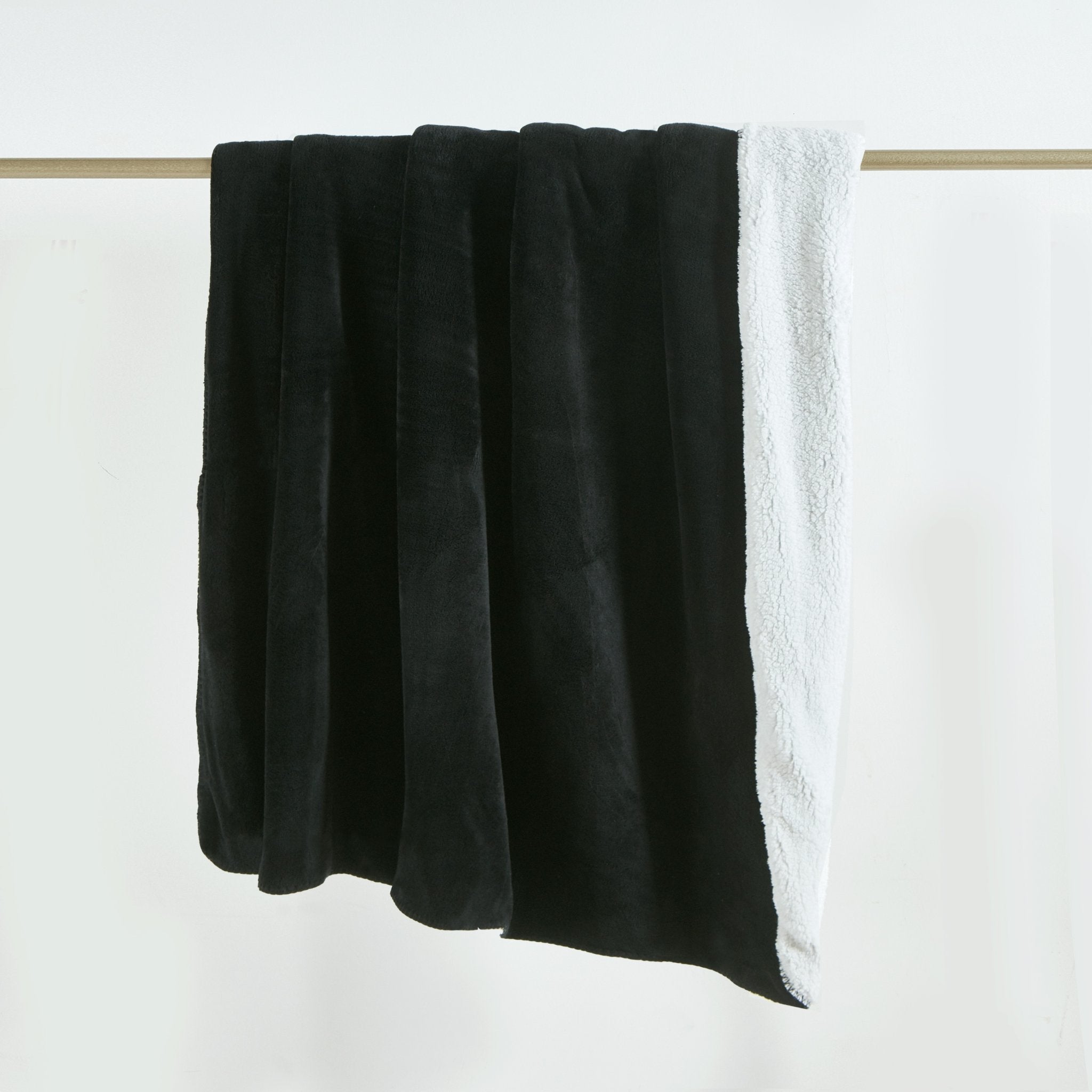 Black Sherpini Throw/Blanket