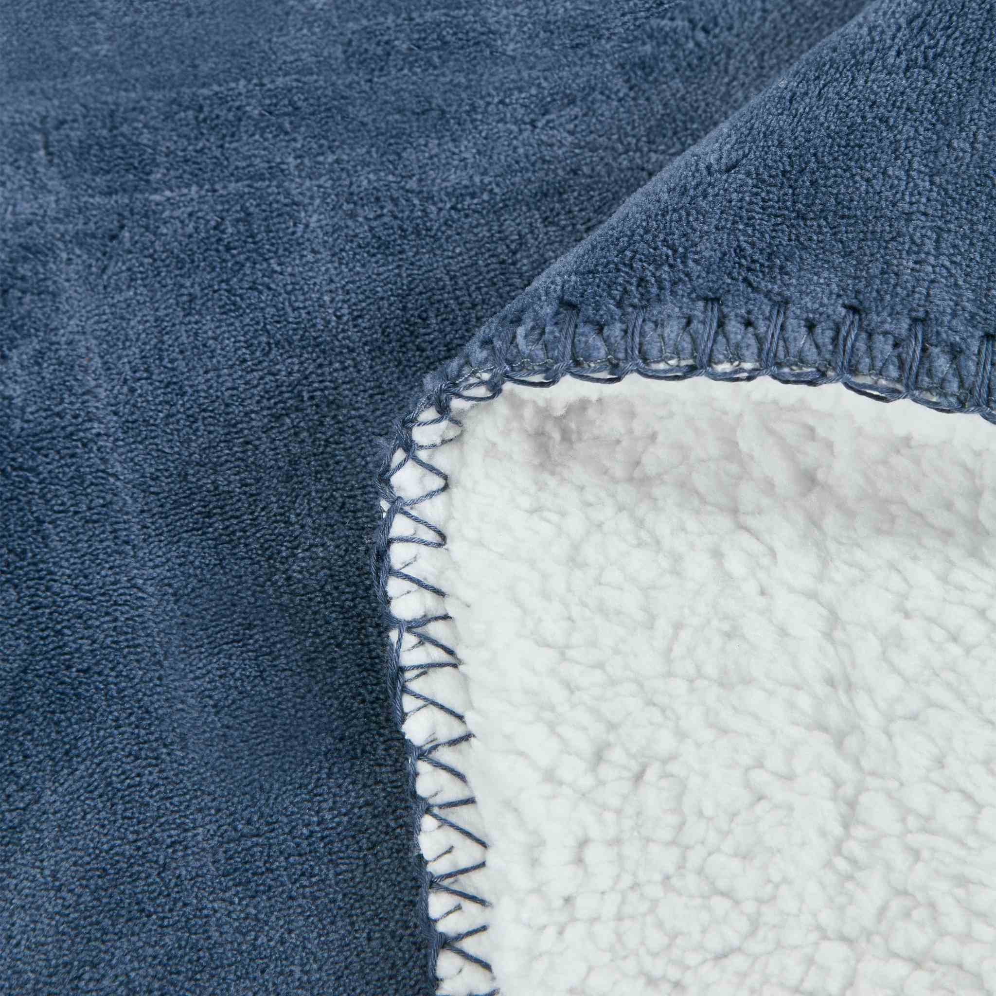 Coast Blue Sherpini Throw/Blanket