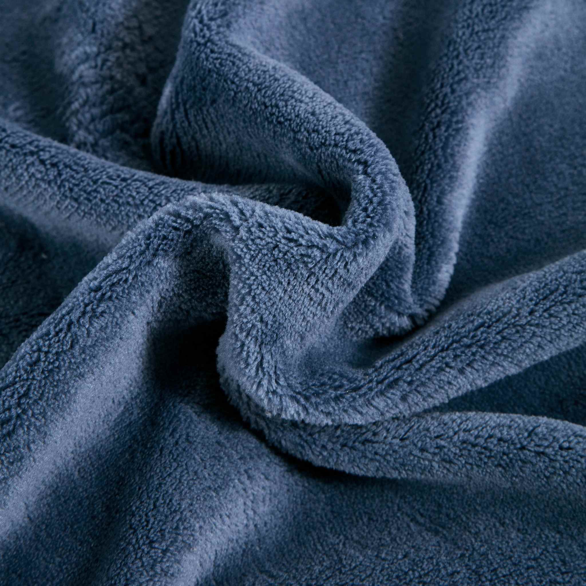 Coast Blue Sherpini Throw/Blanket
