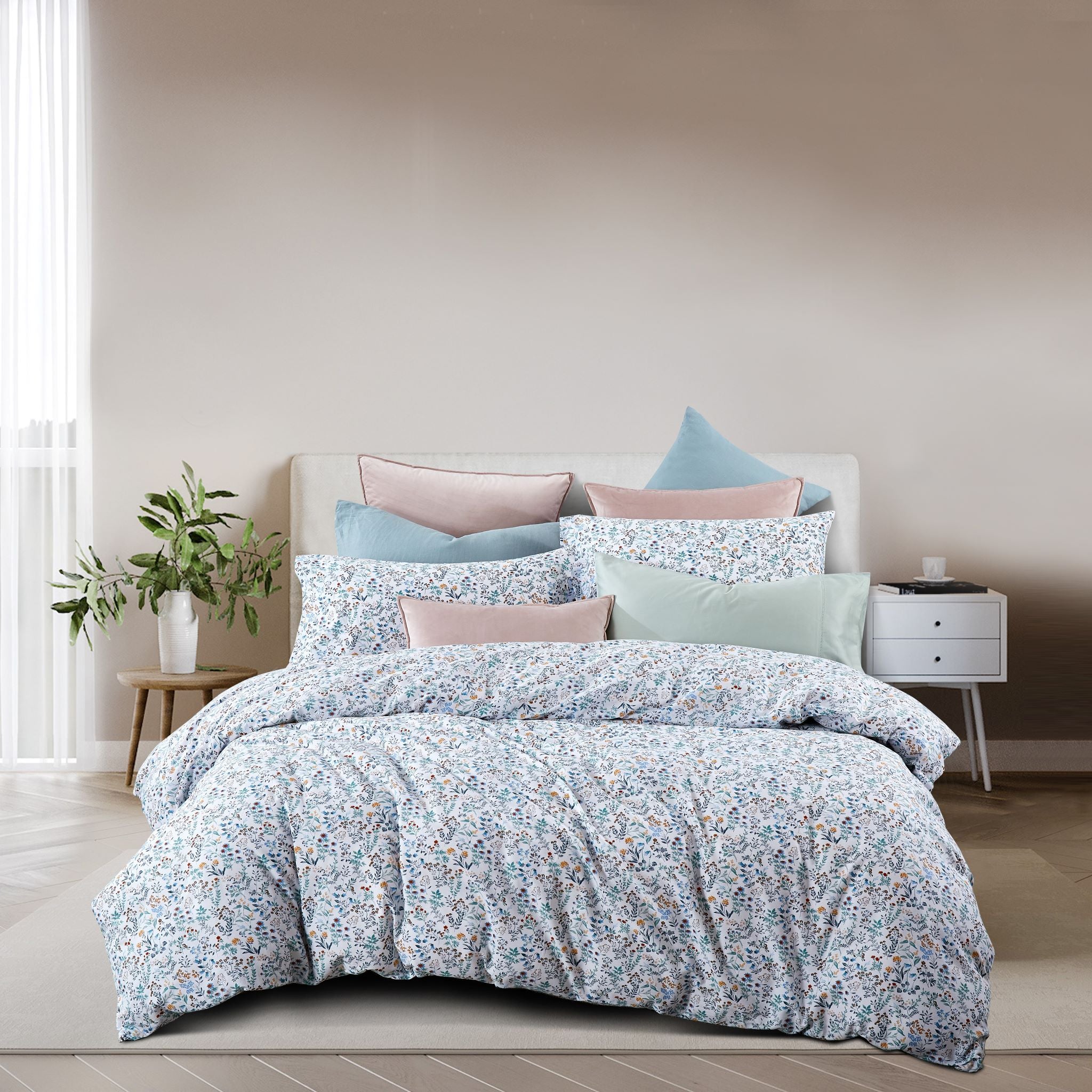 Andie Bedding Set