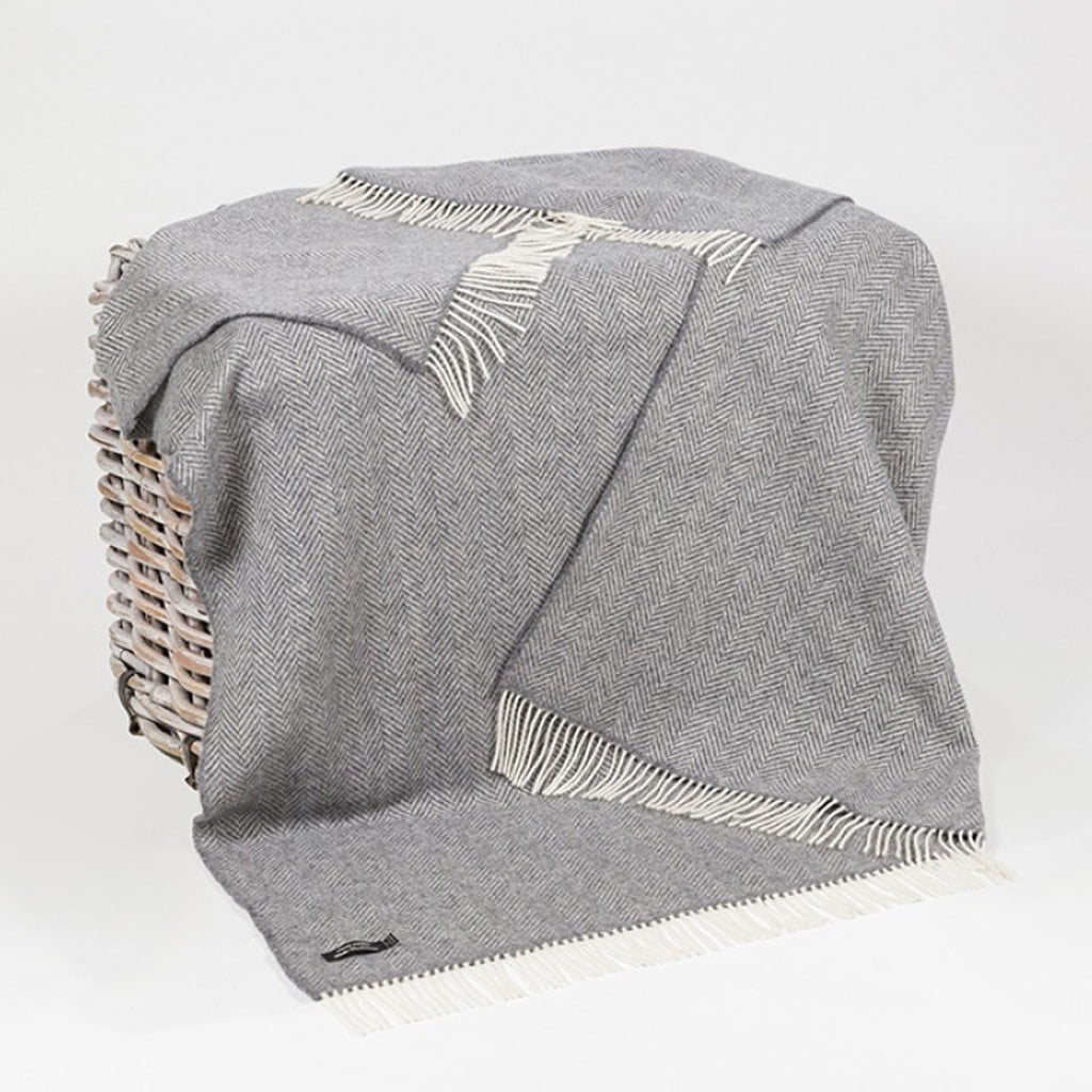 Merino/Cashmere Herringbone Throw