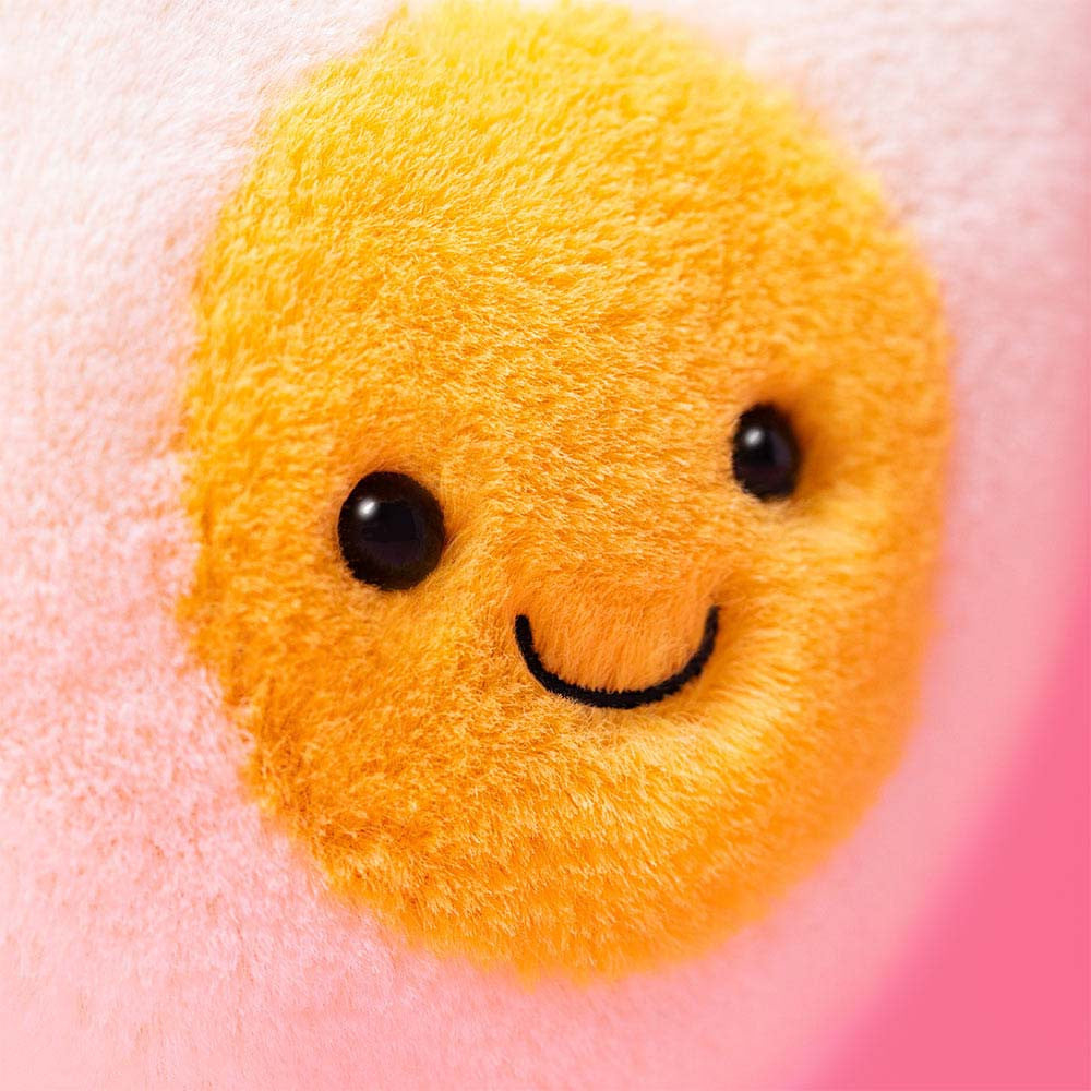 Amuseable Heart Boiled Egg