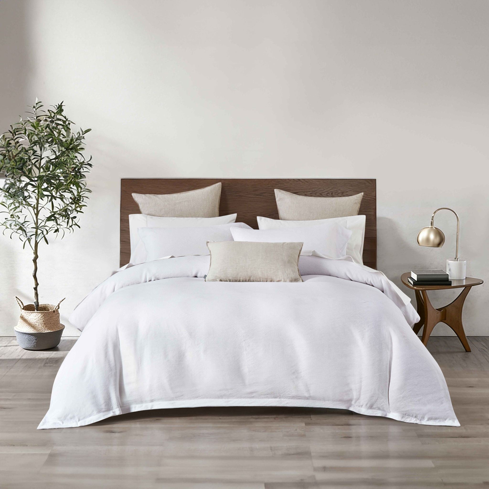 White Vintage Touch Duvet Cover Set